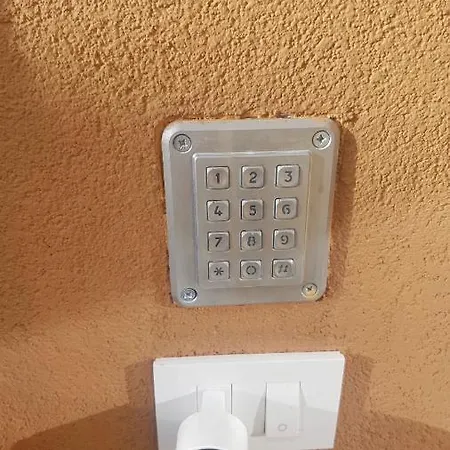 Center, 15 Minutes From Venice, Parking Miranese Appartement